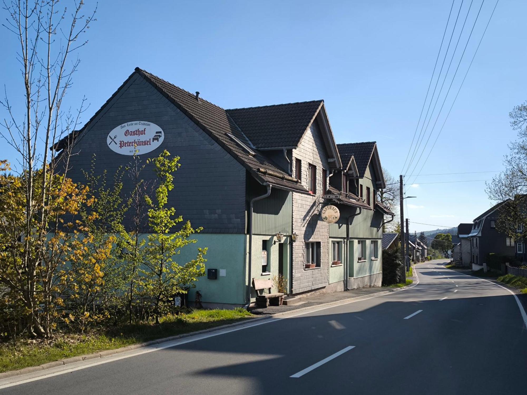 Gasthaus Und Hotel Peterhaensel Spechtsbrunn Екстериор снимка